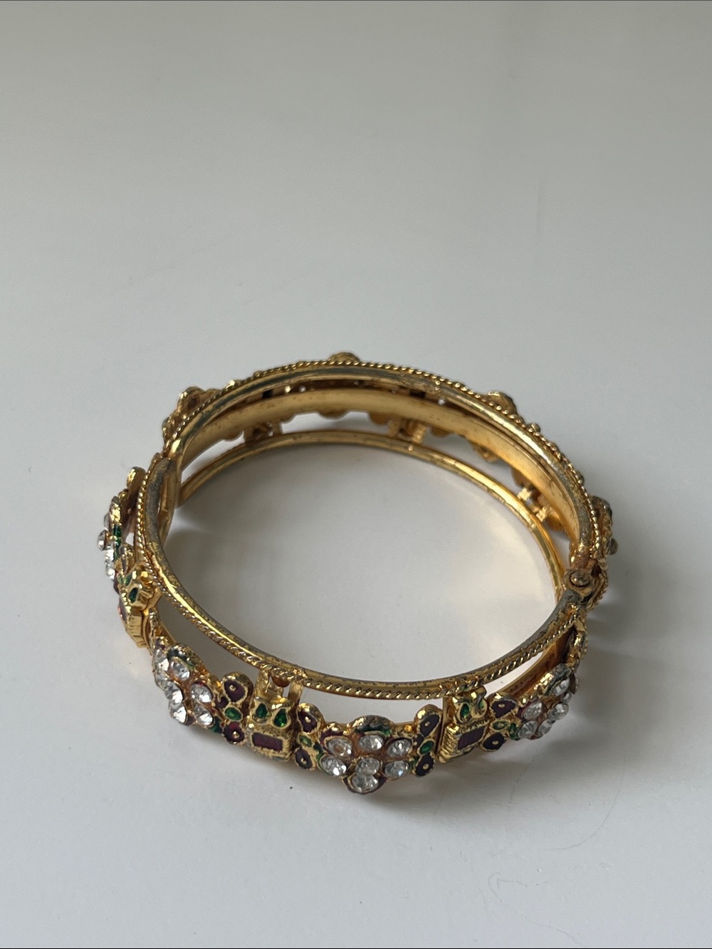 Indian Gold-Tone Crystal Gem Clasp Party Bracelet